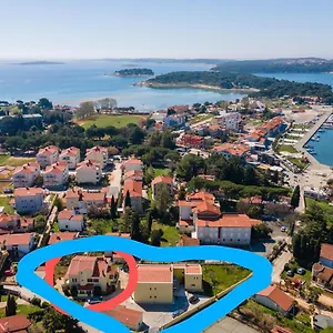 https://apartments-mirjana-medulin-fucane-1a.in-istria.net